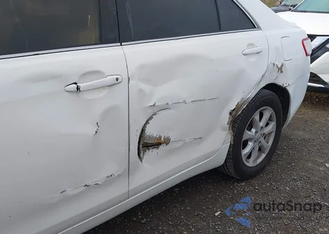 2011 Toyota Camry Le from USA, damaged, VIN 4T1BF3EK2BU613621